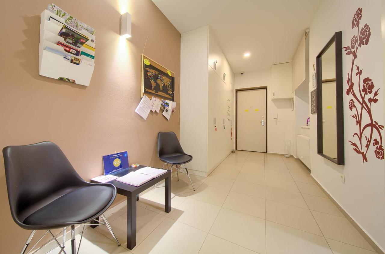 Logo Apartments 5 Min Walk To Main Square 萨格勒布 外观 照片