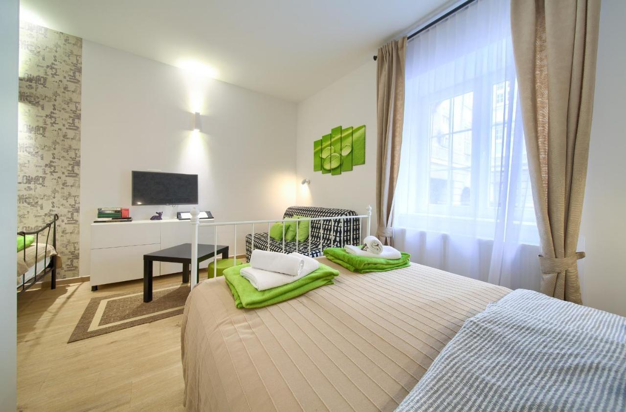 Logo Apartments 5 Min Walk To Main Square 萨格勒布 外观 照片
