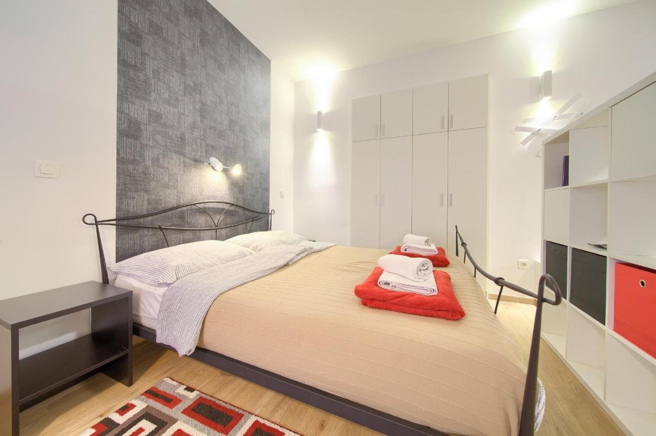 Logo Apartments 5 Min Walk To Main Square 萨格勒布 外观 照片