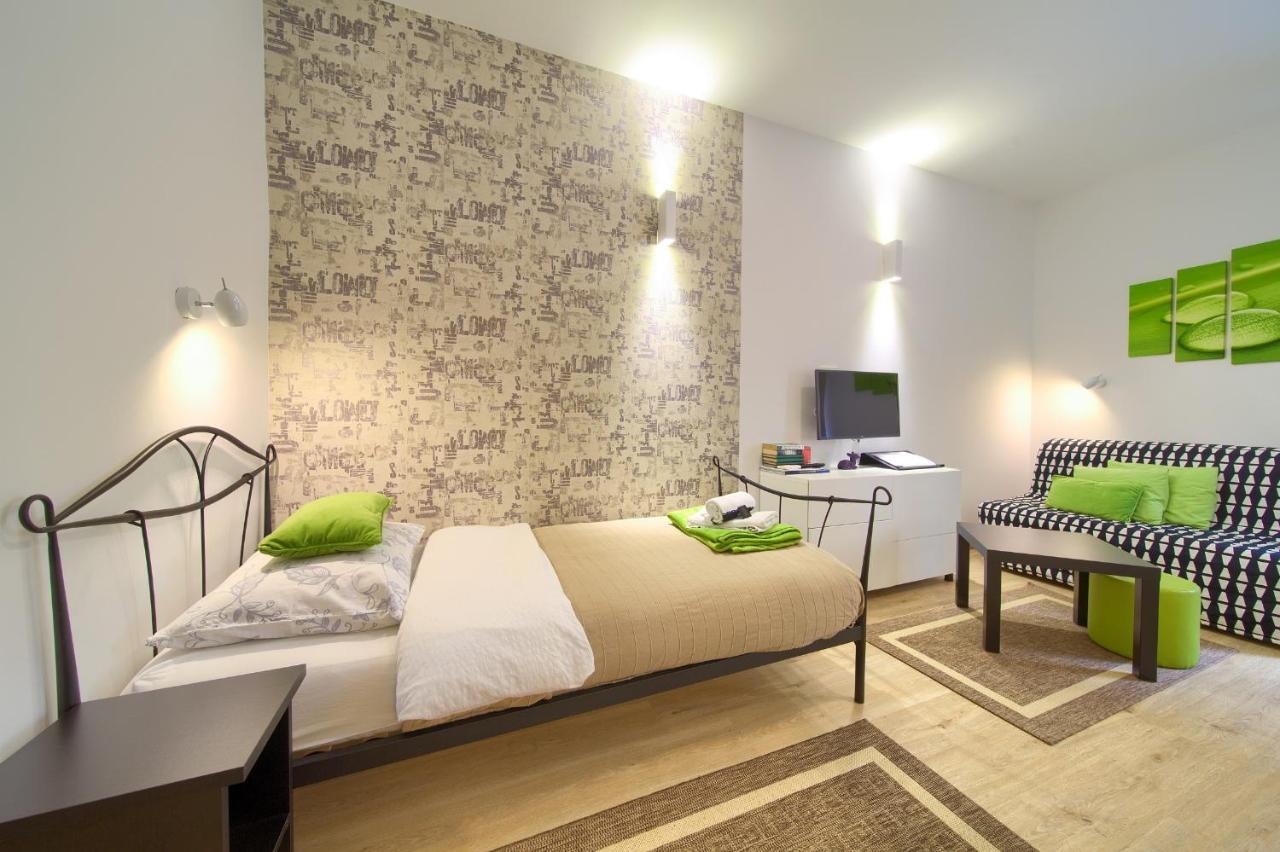 Logo Apartments 5 Min Walk To Main Square 萨格勒布 外观 照片